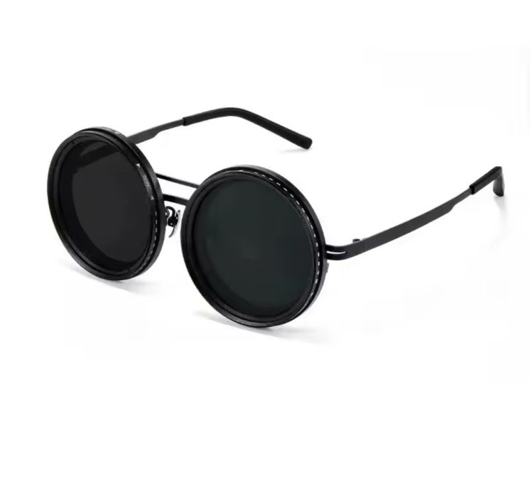 Слънчеви очила с регулируеми лещи