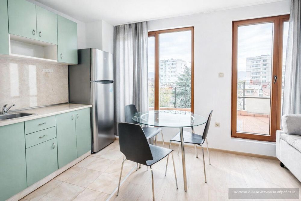 Тристаен апартамент под наем в жк. Христо Смирненски