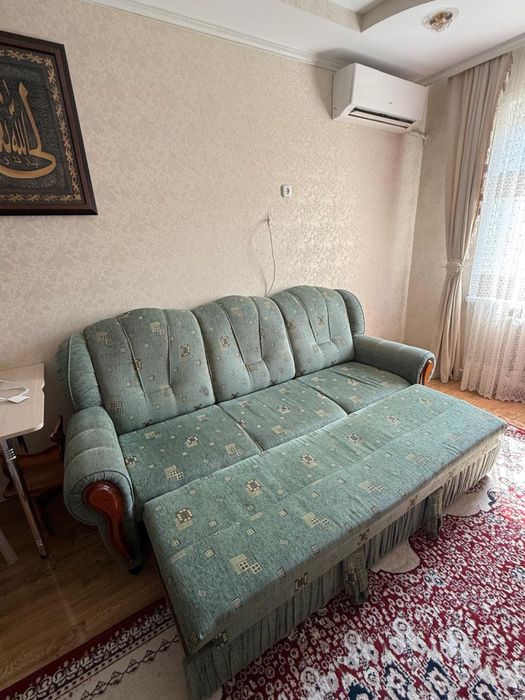 Продается Диван