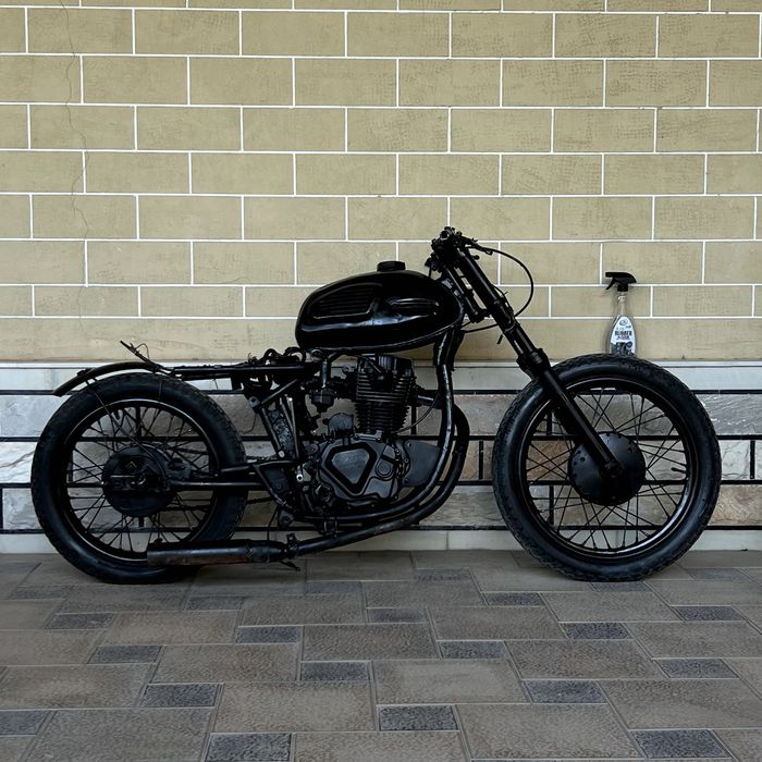 cafe racer 200 kub pod projekt