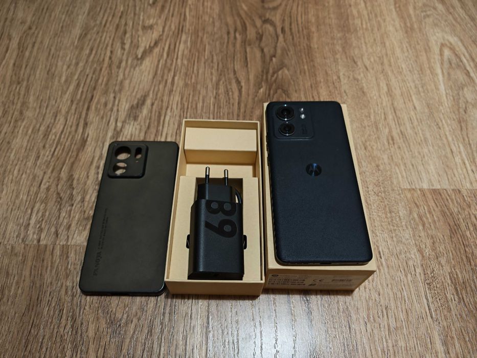 Motorola edge 40 8/256gb