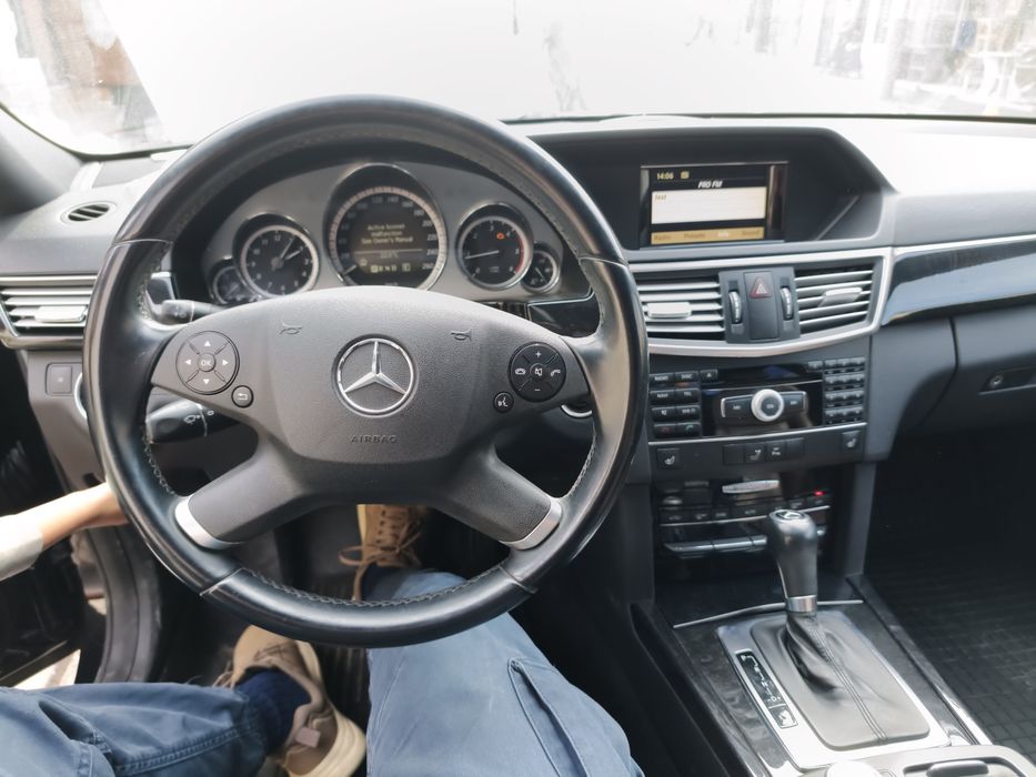 Vand Mercedes E class 2011 220CDI