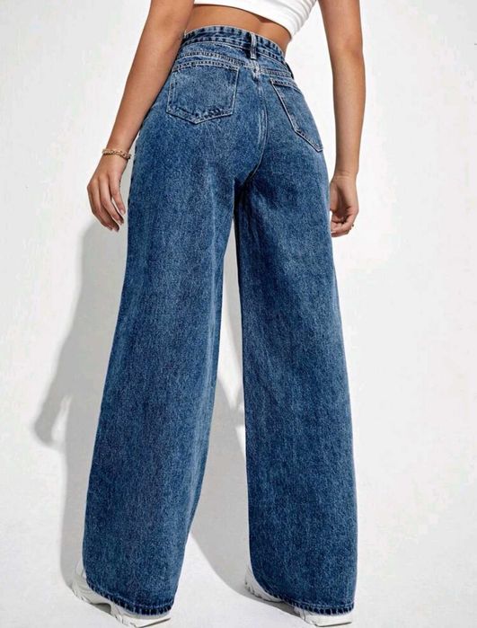 Дънки в тъмно син цвят Размер Л