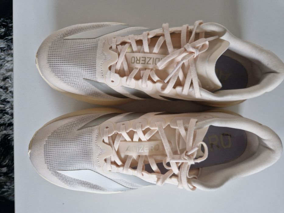 Vand Adidas ADIZERO, NR 44,Nou
