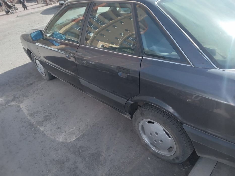 Продам Ауди 80 В 3