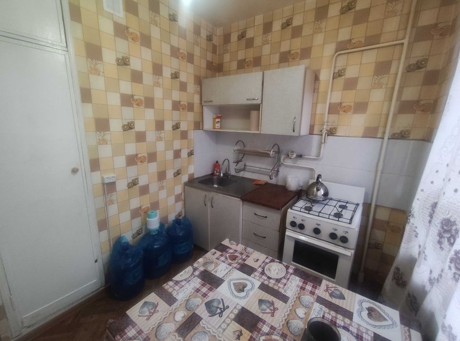 Продается 2 комнатная квартира в центре