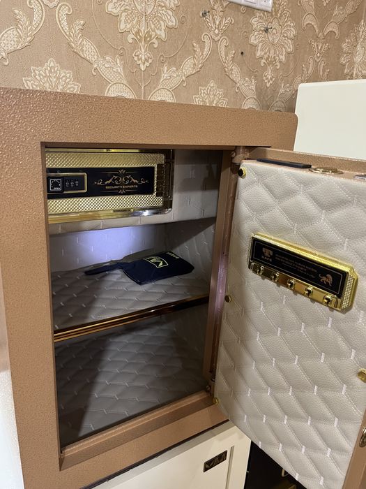 Продажа сейфы офисные оптовая цена