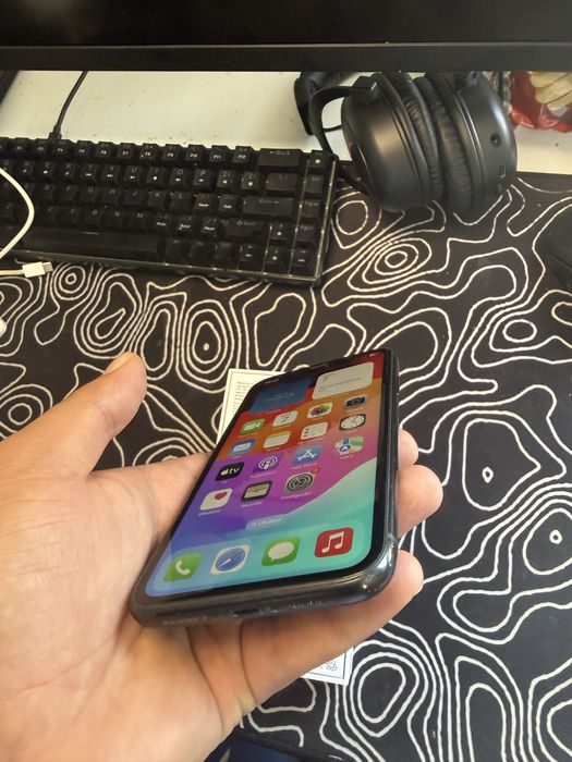 Iphone xr black 64GB