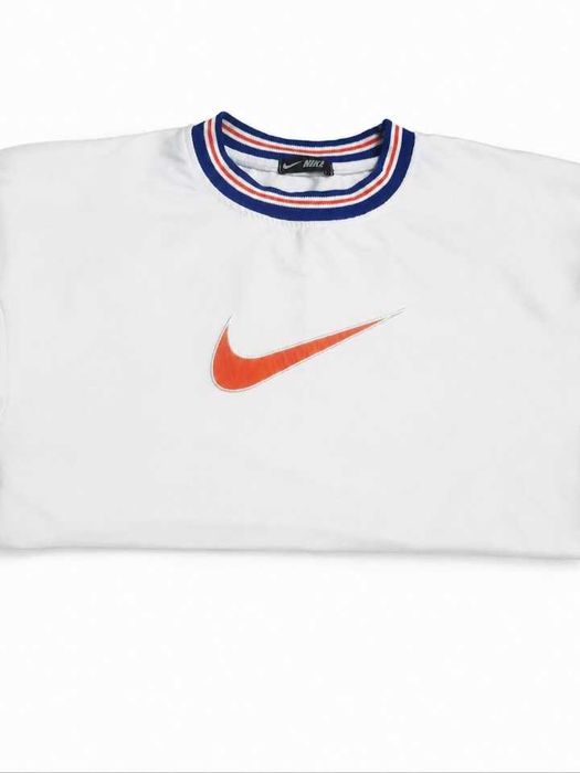 Белая футболка Nike