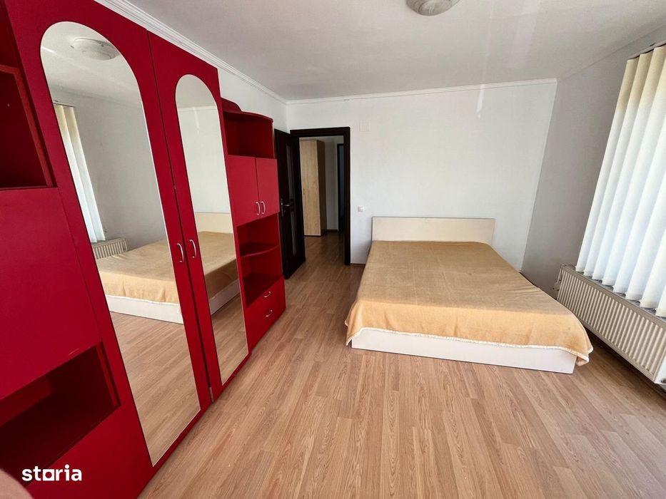 Apartament 3 camere, parcare, strada privata imobil tip vila,Buna Ziua