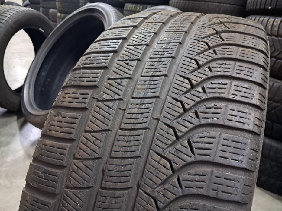 1xAnvelopa second iarna 255 45 R20 Pirelli