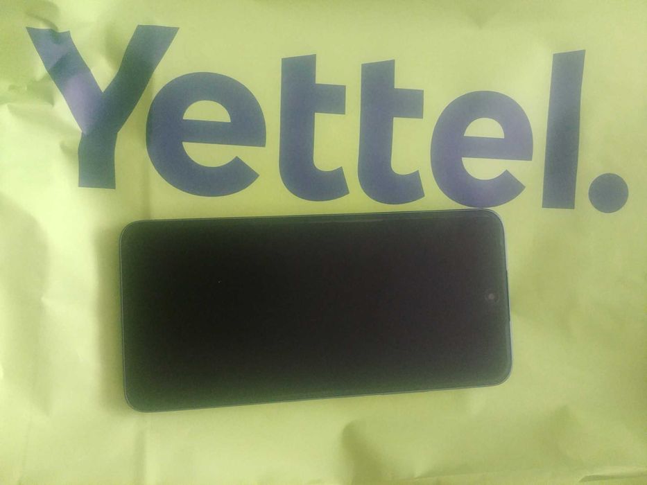 TCL Naxtpaper 70 Pro