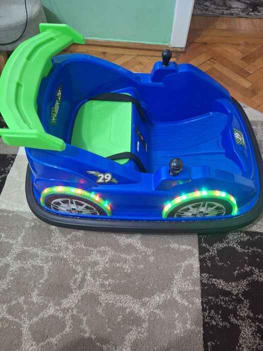 Vând Mașinuța Electrica  Copii!