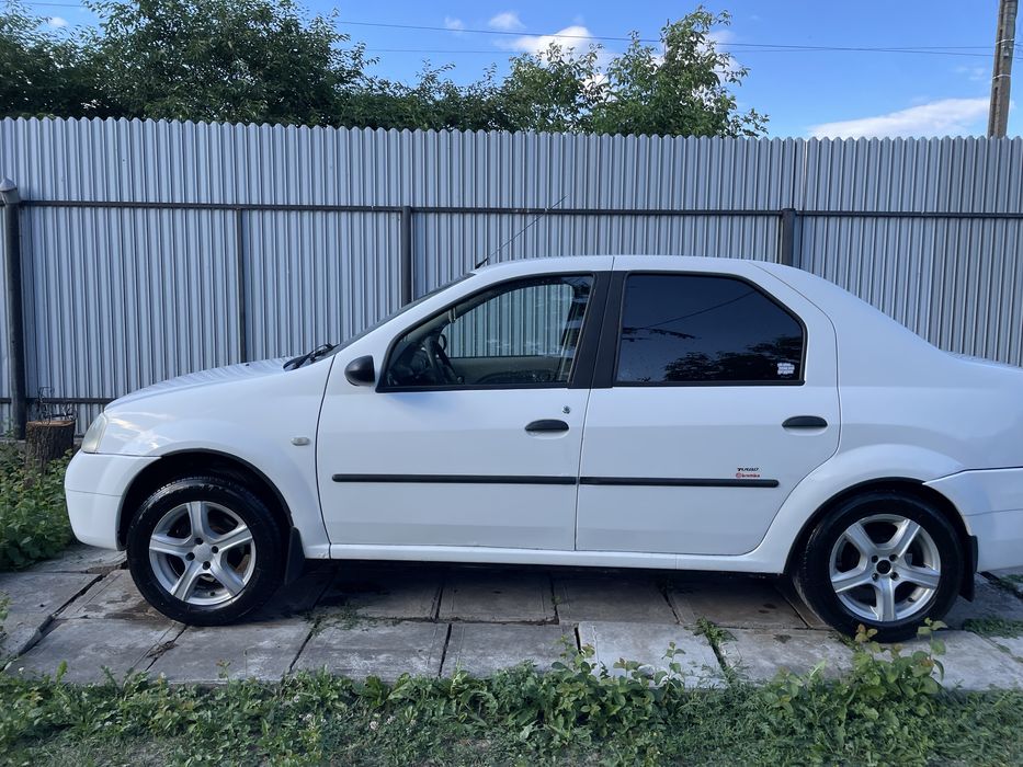 DACIA Logan