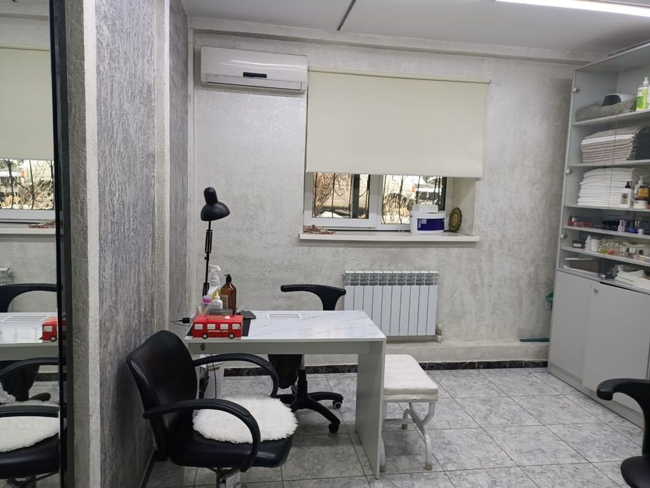 Сдам в аренду кабинет  в салоне красоты