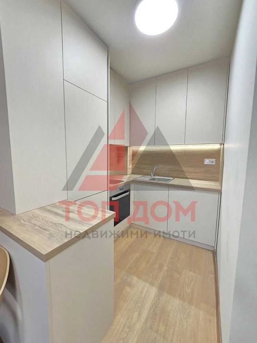 Дава се под наем Двустаен апартамент в к.к. Св.Св. Константин и Елена - 65 кв.м за 800 € - Снимка #4