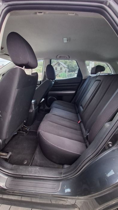 Mașina Mazda CX7 2011