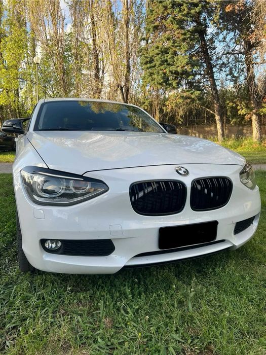 Set 2 grile negre M style BMW seria 1 F20 F21 non facelift 2011-2015