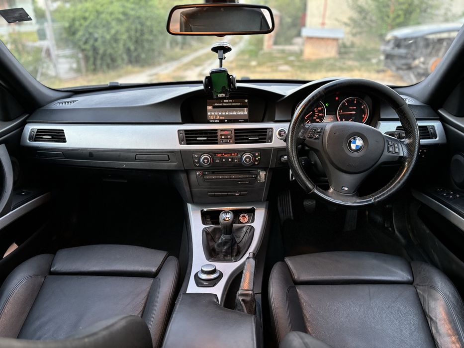 Dezmembrez e90 m pachet