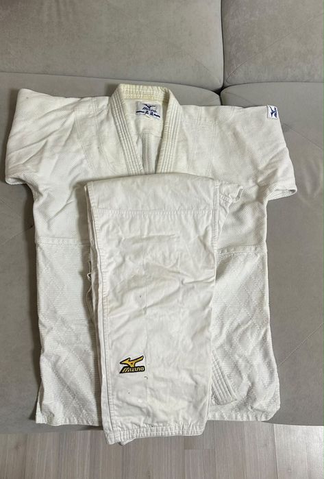 кимоно mizuno 190 см белый цвет