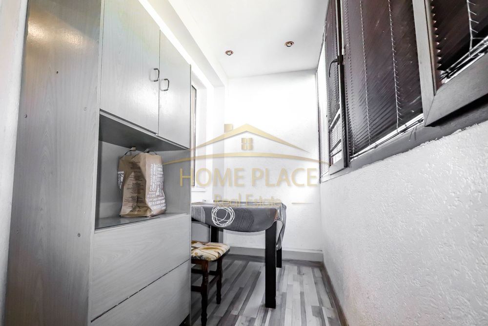 Дава се под наем Четиристаен апартамент в Варна, Базар Левски - 90 кв.м за 816 € - Снимка #6