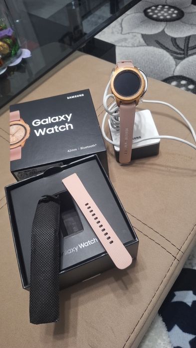 Часовник Samsung