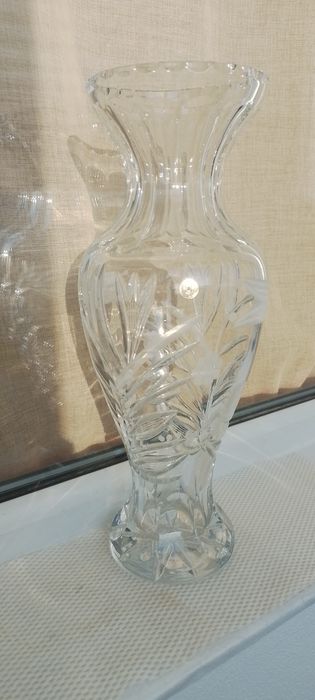 Кристална ваза кристал