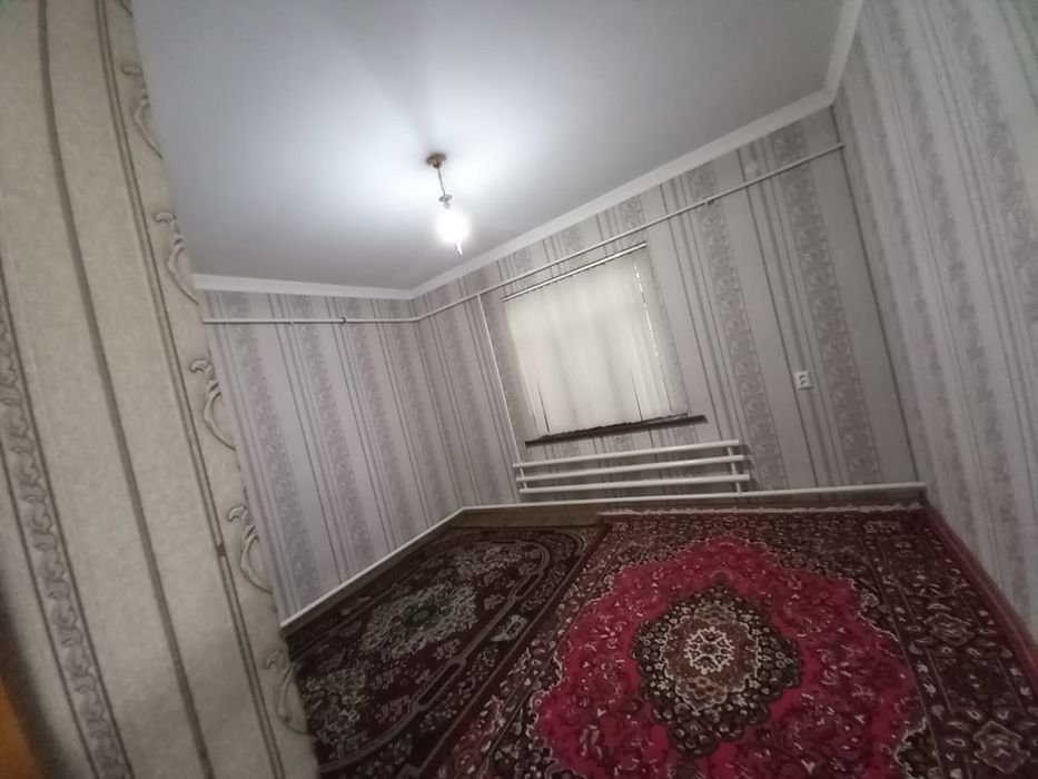 Уй сотилади хамма шароитлари бор