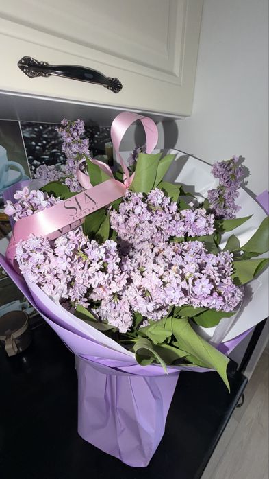 Продам цветы  сирень букет