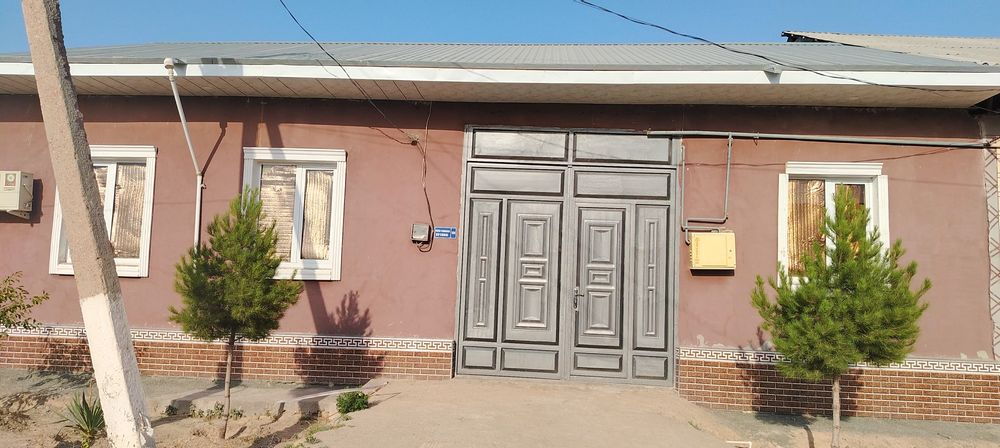 Ховли сотилади 4 сотихли кадастр килинган сув газ энергия бор