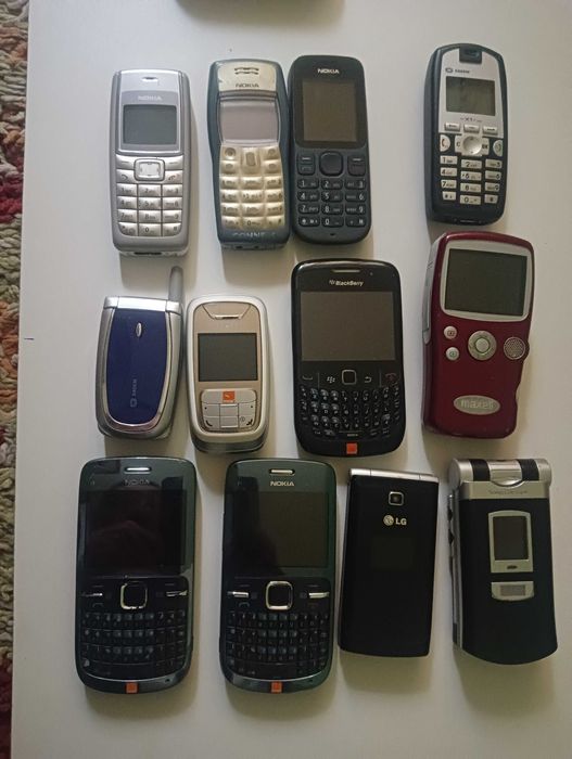 Telefoane SH Samsung,Nokia,Aparate foto  Navigatii Tablete .