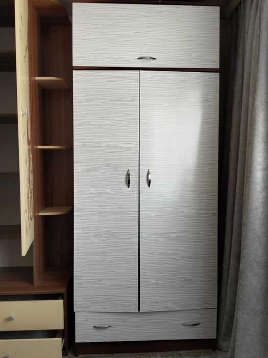 Белый шифоньер шкаф