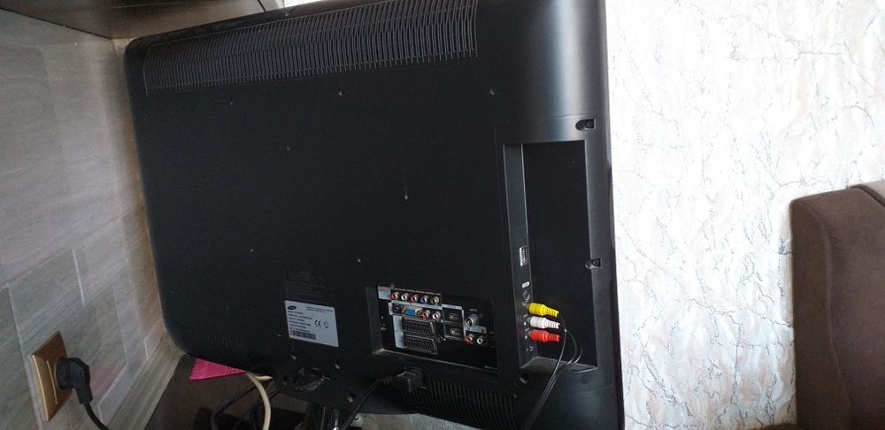 Телевизор Samsung