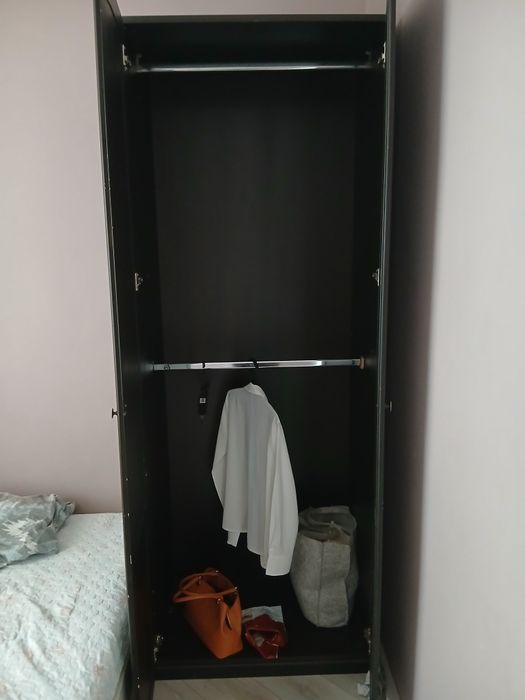 Срочно продам шкаф