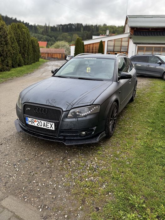 AUDI A4 Avant 0