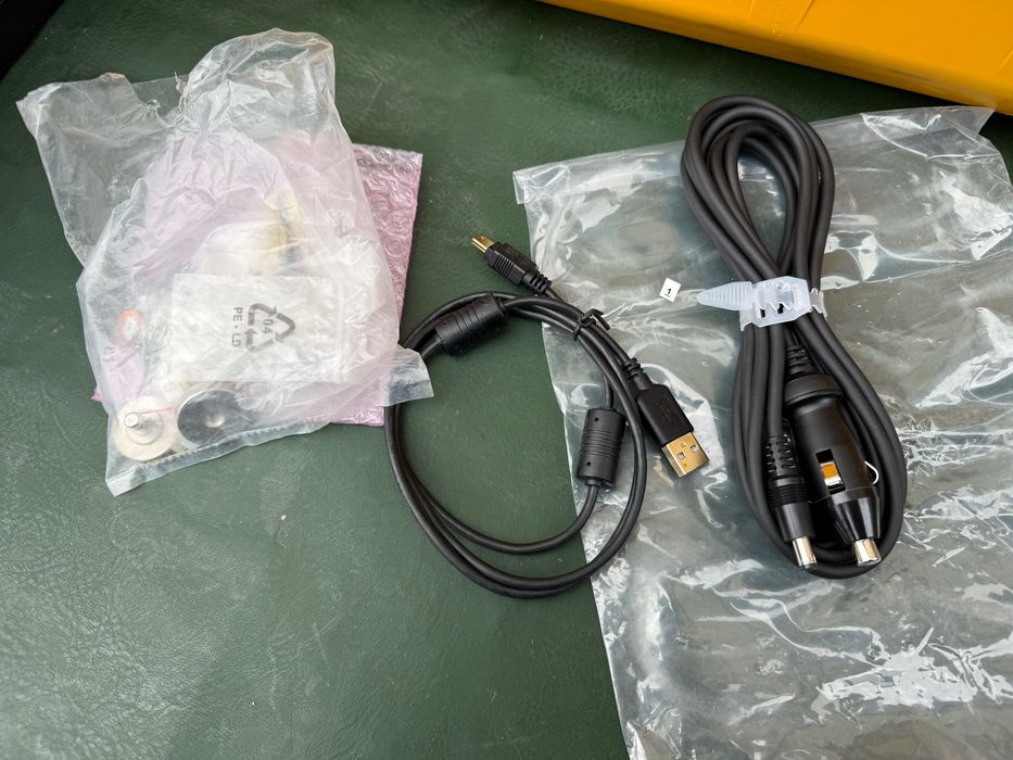 Fujikura 90S+ – Професионален оптичен сплайсер | Пълен комплект