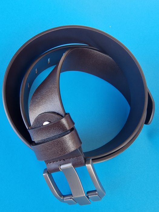 Curea din piele autentica hugo..