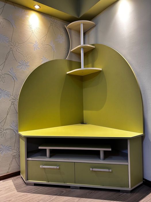 Секция с модерна визия