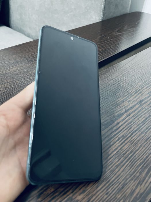 Редми ноте 10 в хорошом состоянии