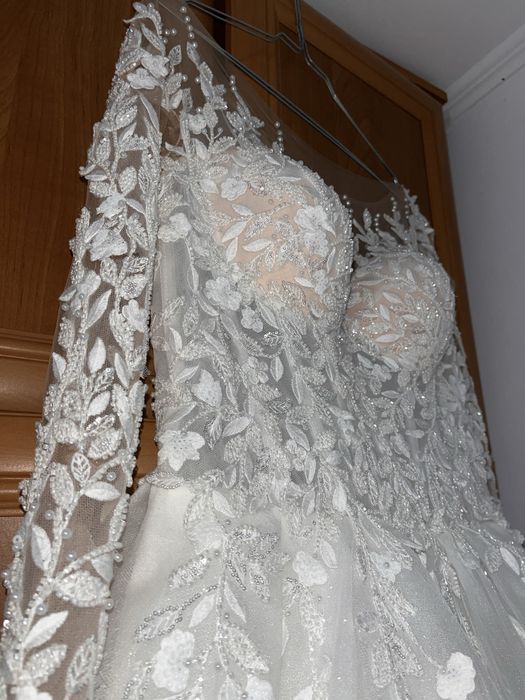Vand rochie de mireasa