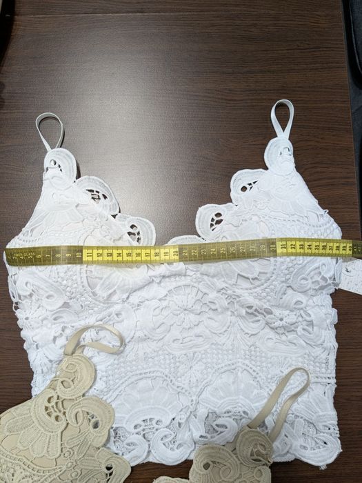 Дамски бюстиета (топ)