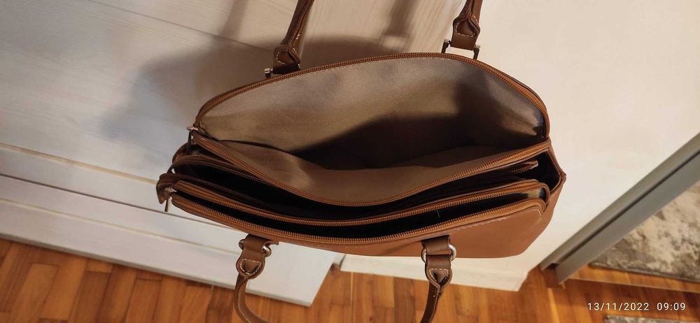 Двуцветна чанта, изкуствена кожа