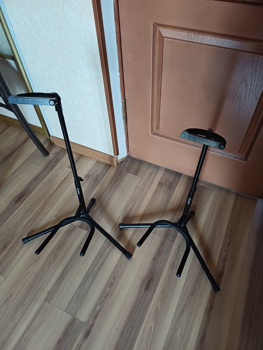 Стойка под гитару