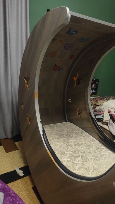 Yasatilgan detskiy krovat qimatga yasatilgan