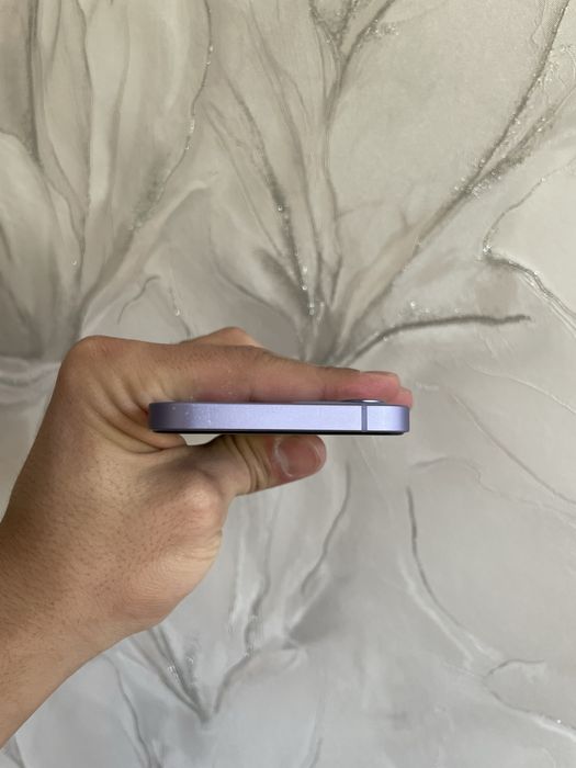 Продам iPhone 12 64gb в идеальном состоянии