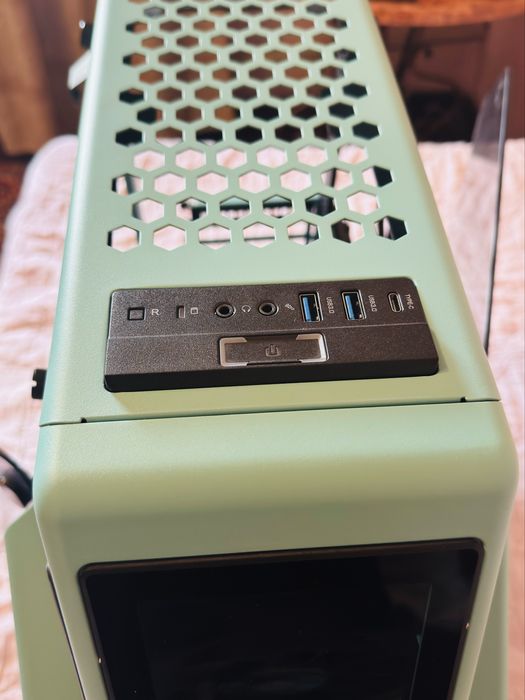 Компьютерный корпус Thermaltake АН Т200 Turquoise