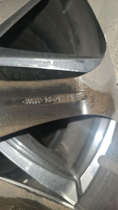 Джанти с гуми Континентал Volvo