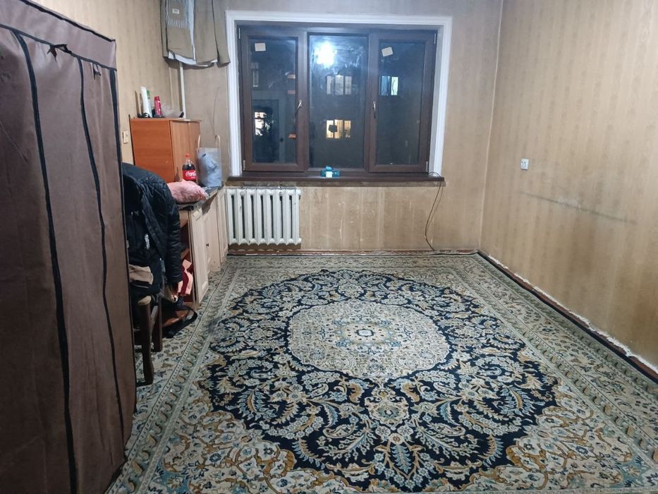 Bollarga Kvartira (Turkiston metro oldida)