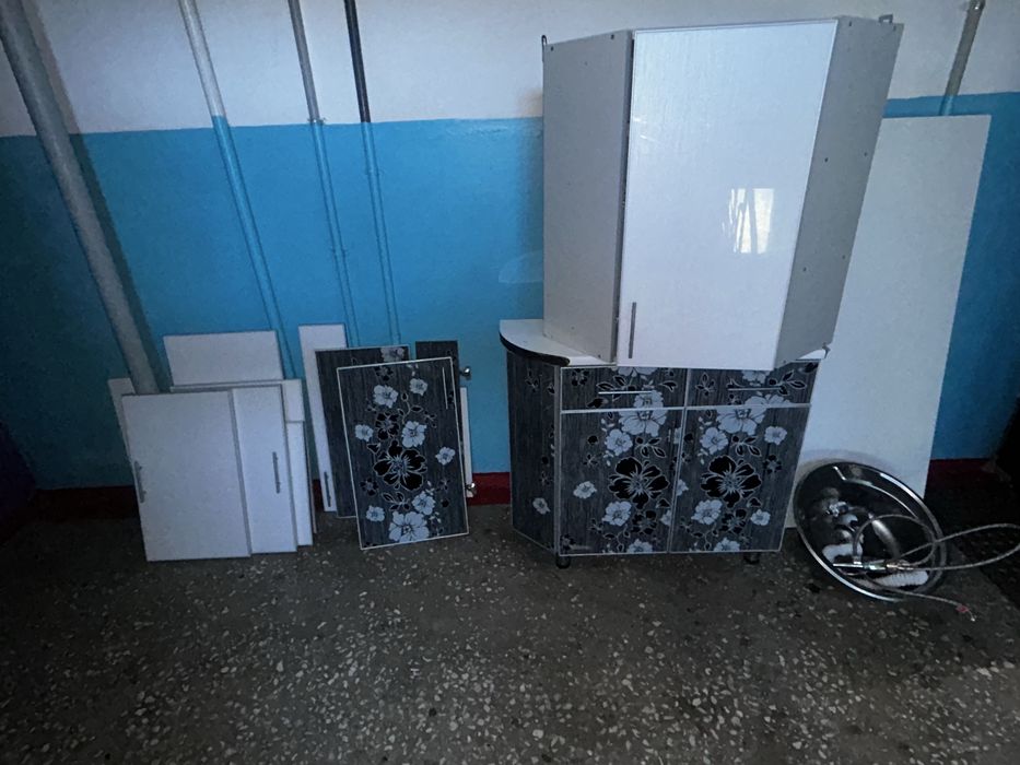Продам кухонный гарнитур