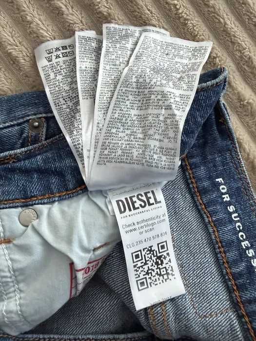DIESEL blugi barbati W33 L30 [talie 44cm]